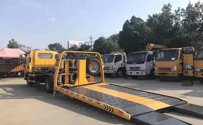 辉南汽车中途维修案例